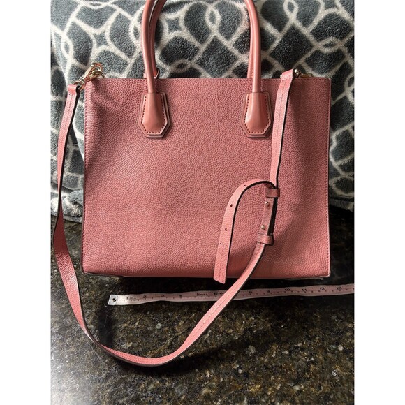 Michael Kors Mercer Large Satchel Tote Womens Pink Gold Hardware Zip Top - Picture 4 of 8